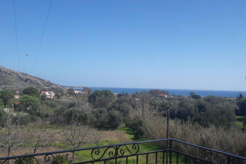 Rodanthy III Katelios Buitenkant foto